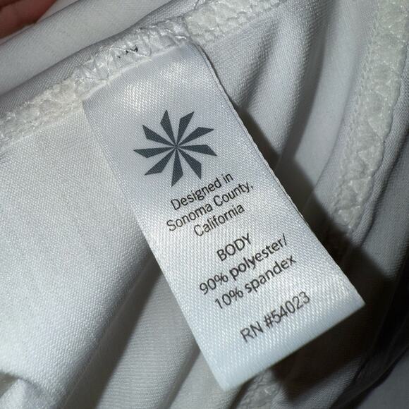 Athleta Women’s Sz M Pacifica Rashguard Top White Long Sleeve Half Zip 594399 - Picture 7 of 8